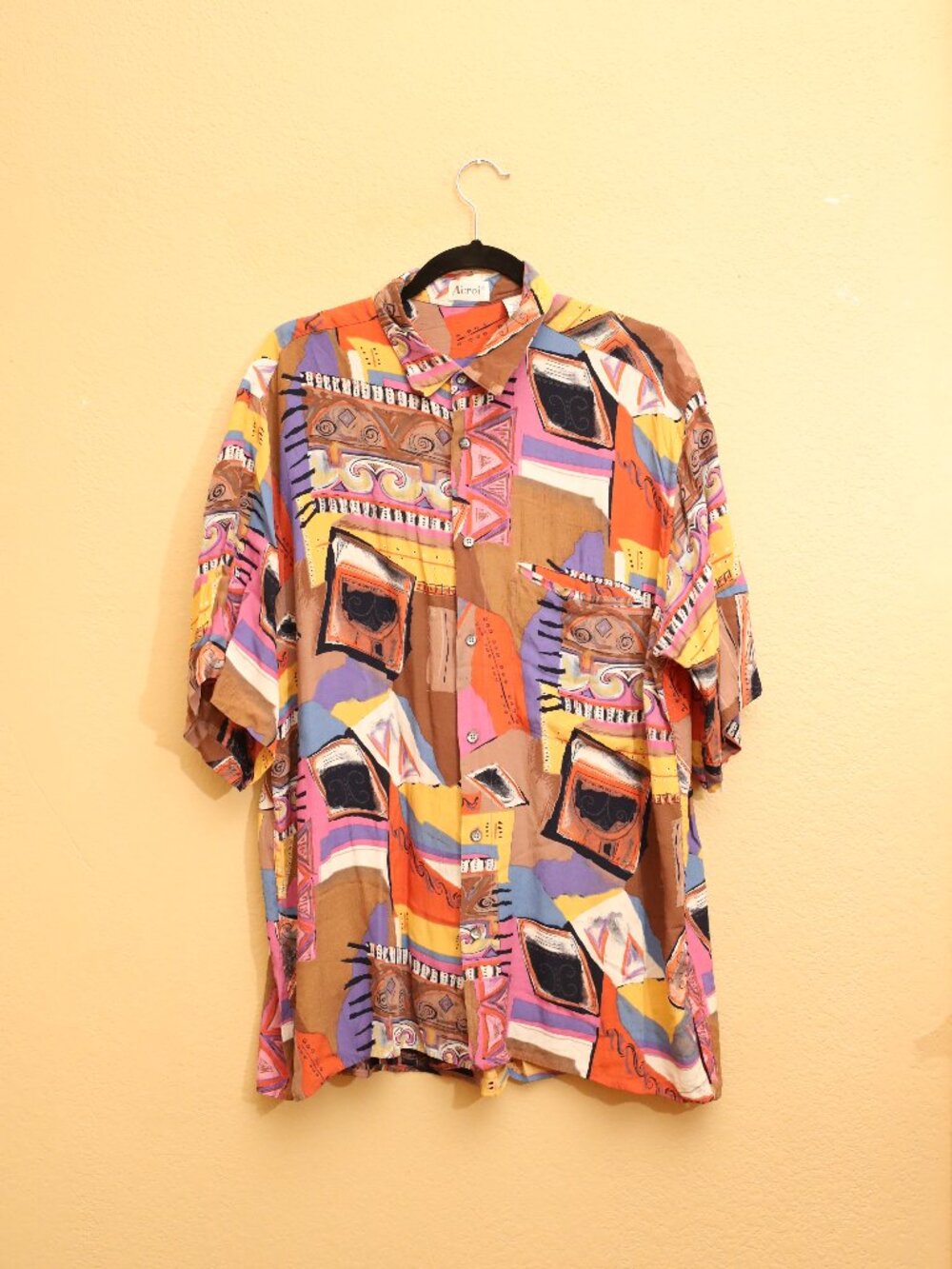 Vintage Rayon MultiColor ButtonUp (L)